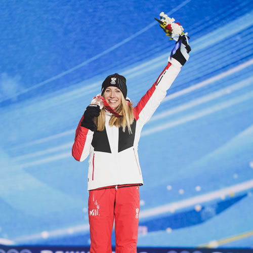 Siegerehrung bei den Olympischen Winterspielen in Peking © NordicFocus